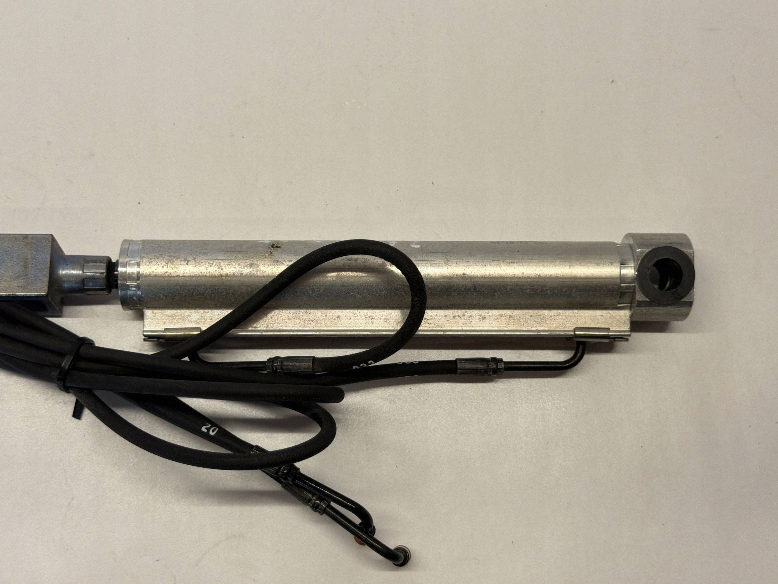 OEM 20/22 A1728000072 Dakactuator Rechts Mercedes image 6