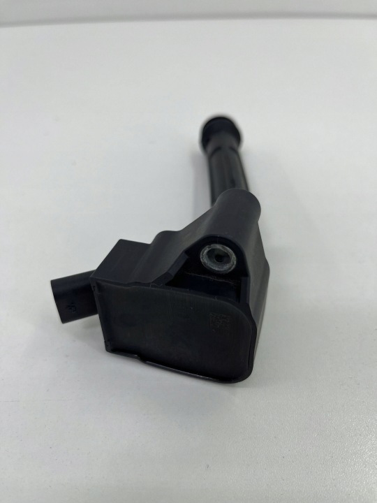 VOLVO XC40 SYTYTYSSYTYTYS 31437796