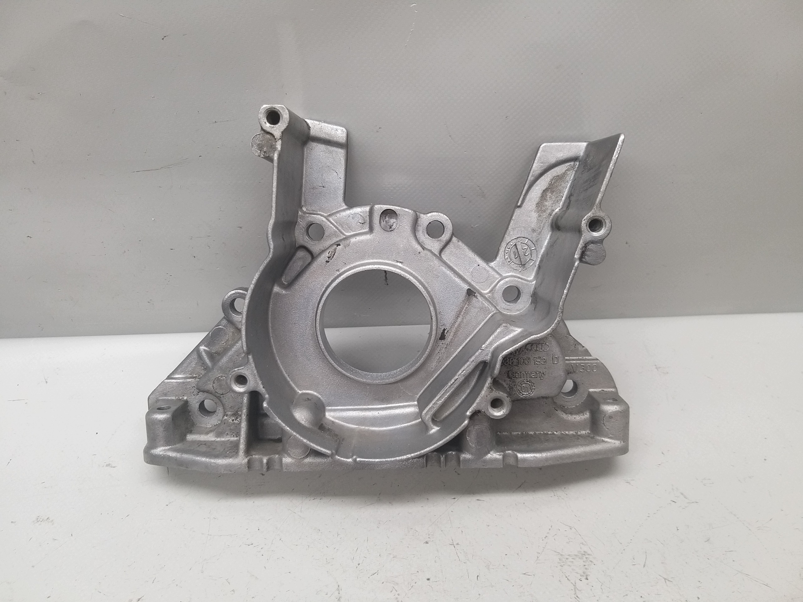 Motorlock OEM 038103153D för VW 2.0 TDi image 2