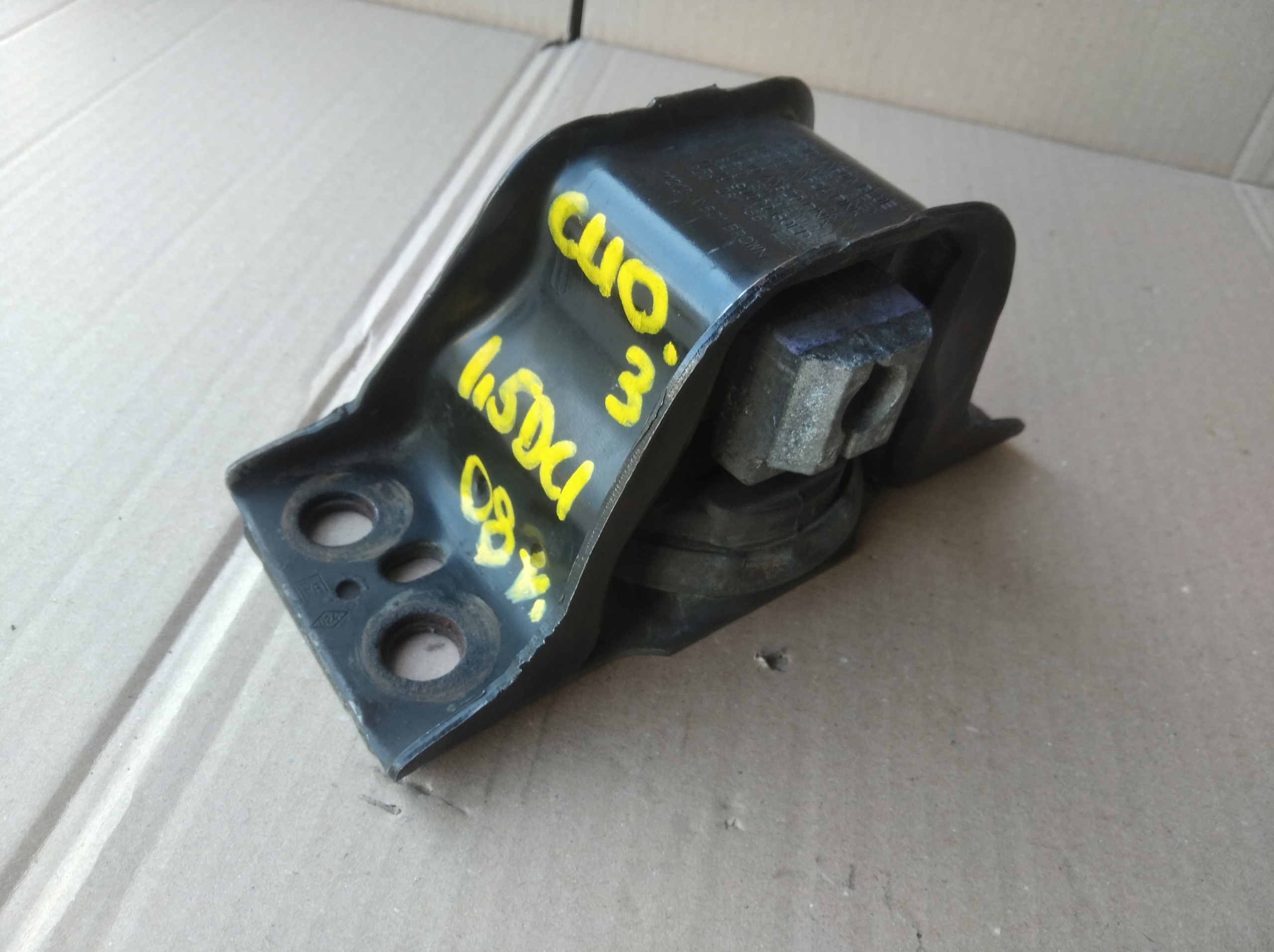Moottorin alusta Renault Clio III 1,5 dCi 8200281186 image 3