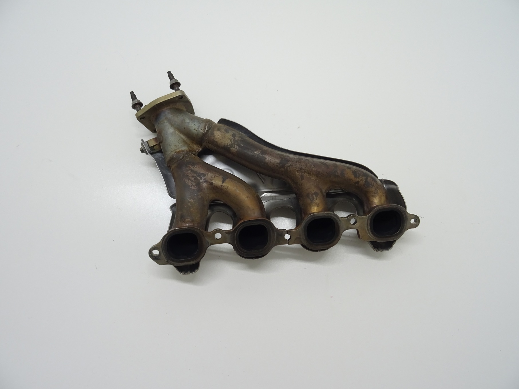2016-2024 Camaro SS ZL1 6.2 LT1 LT4 Right Exhaust Manifold image 3