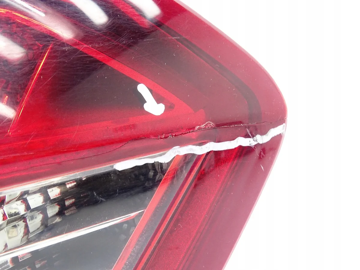 Mercedes E W212 Kombi LED Rear Light Right image 5