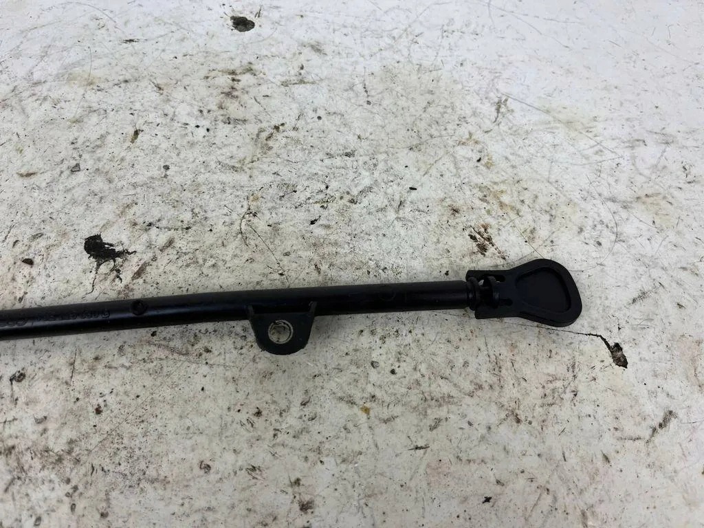 Öljymittari Audi Q7 3.0 TFSI OEM 06E115630B image 3