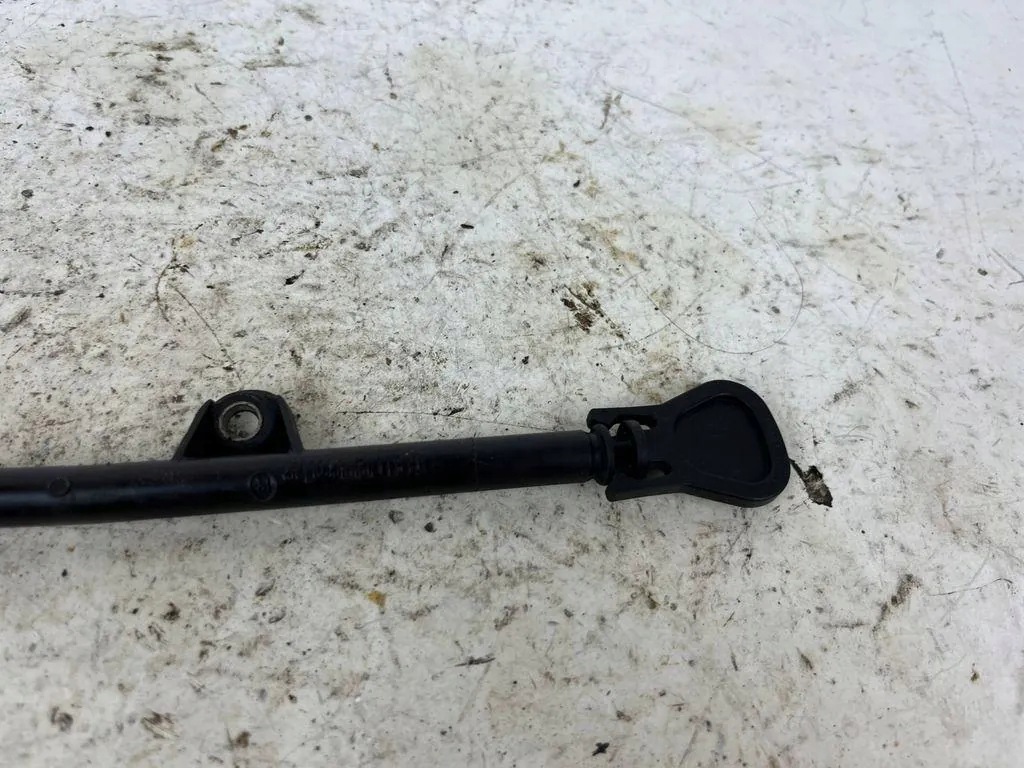 Öljymittari Audi Q7 3.0 TFSI OEM 06E115630B image 7
