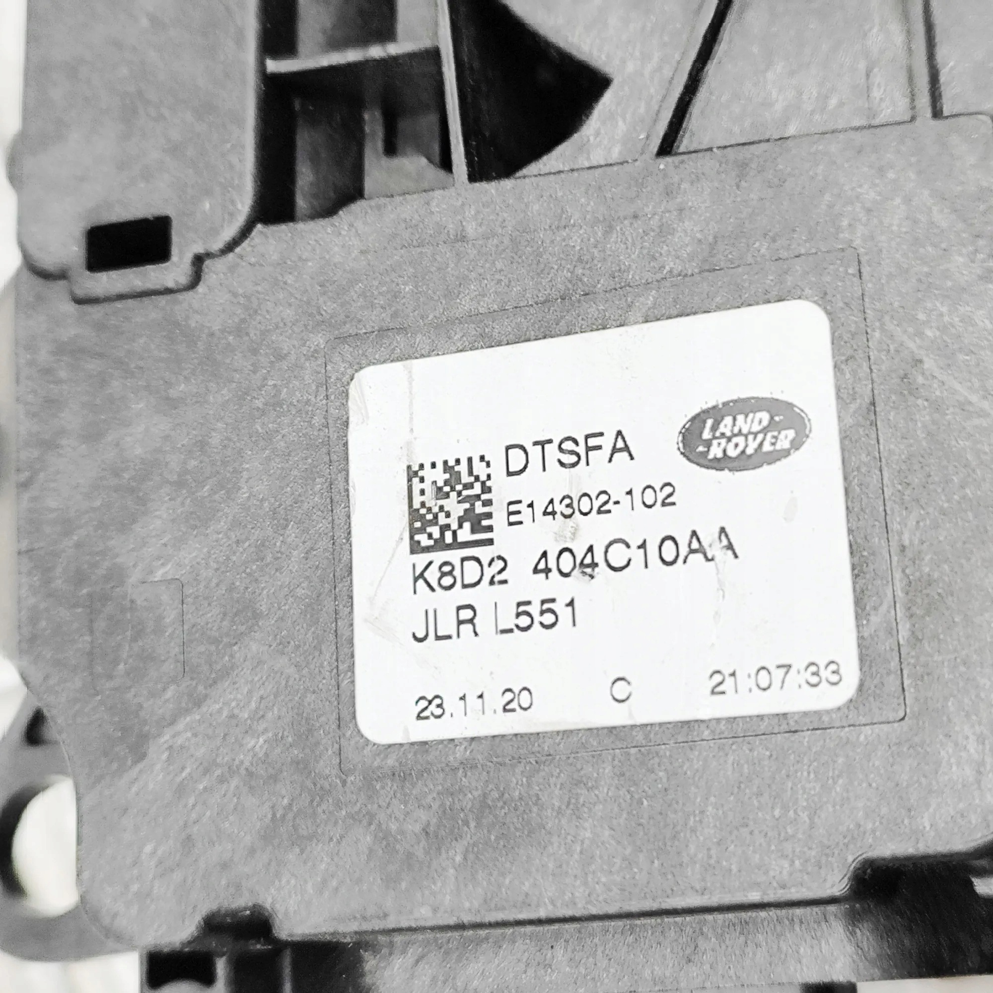 Land Rover K8D2-404C10-AA Klepvergrendelingsactuator image 7