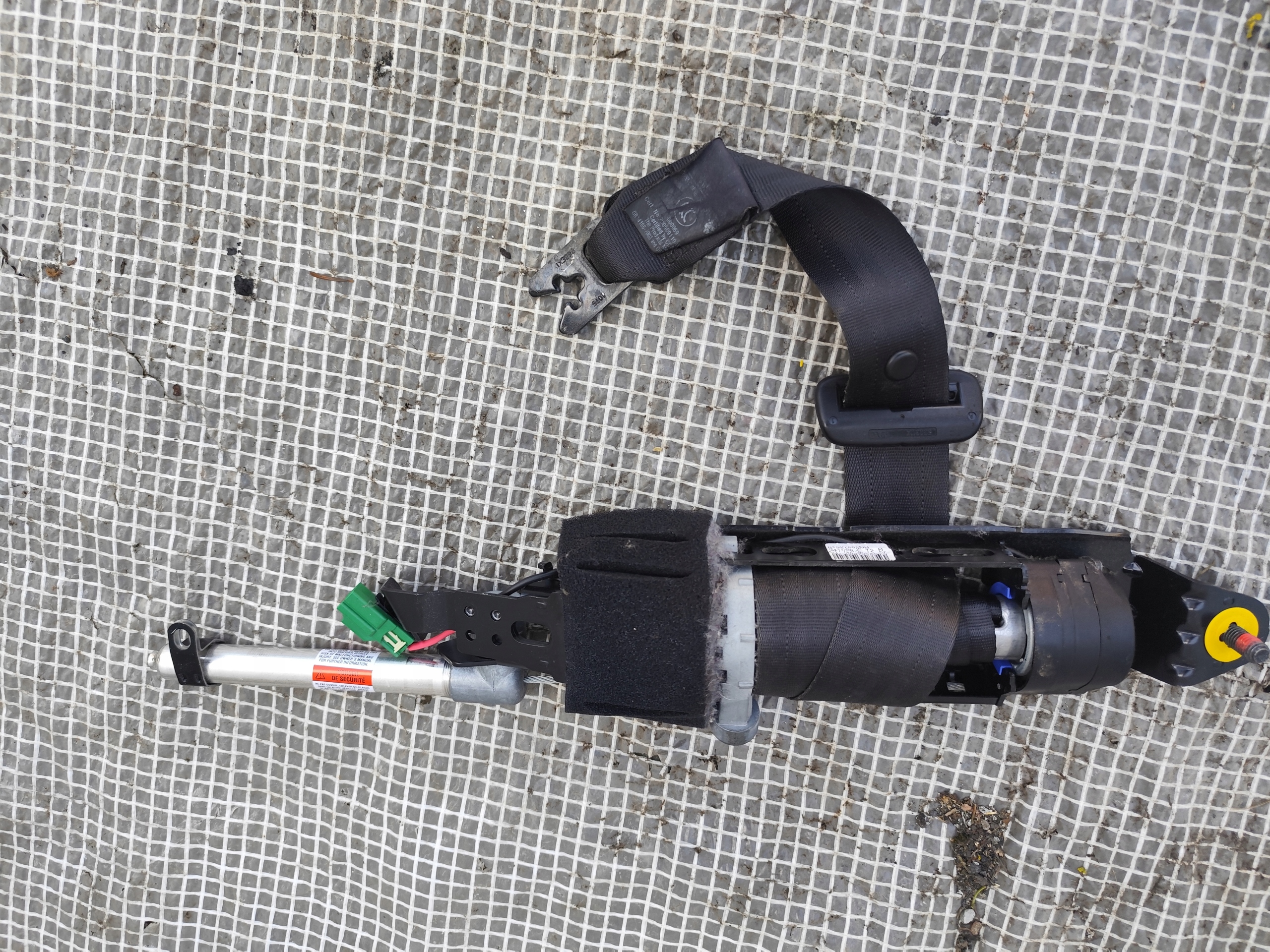 VOLVO XC60 I 08-16 CEINTURE SECURITE AVANT DROITE TENDEUR 39803977