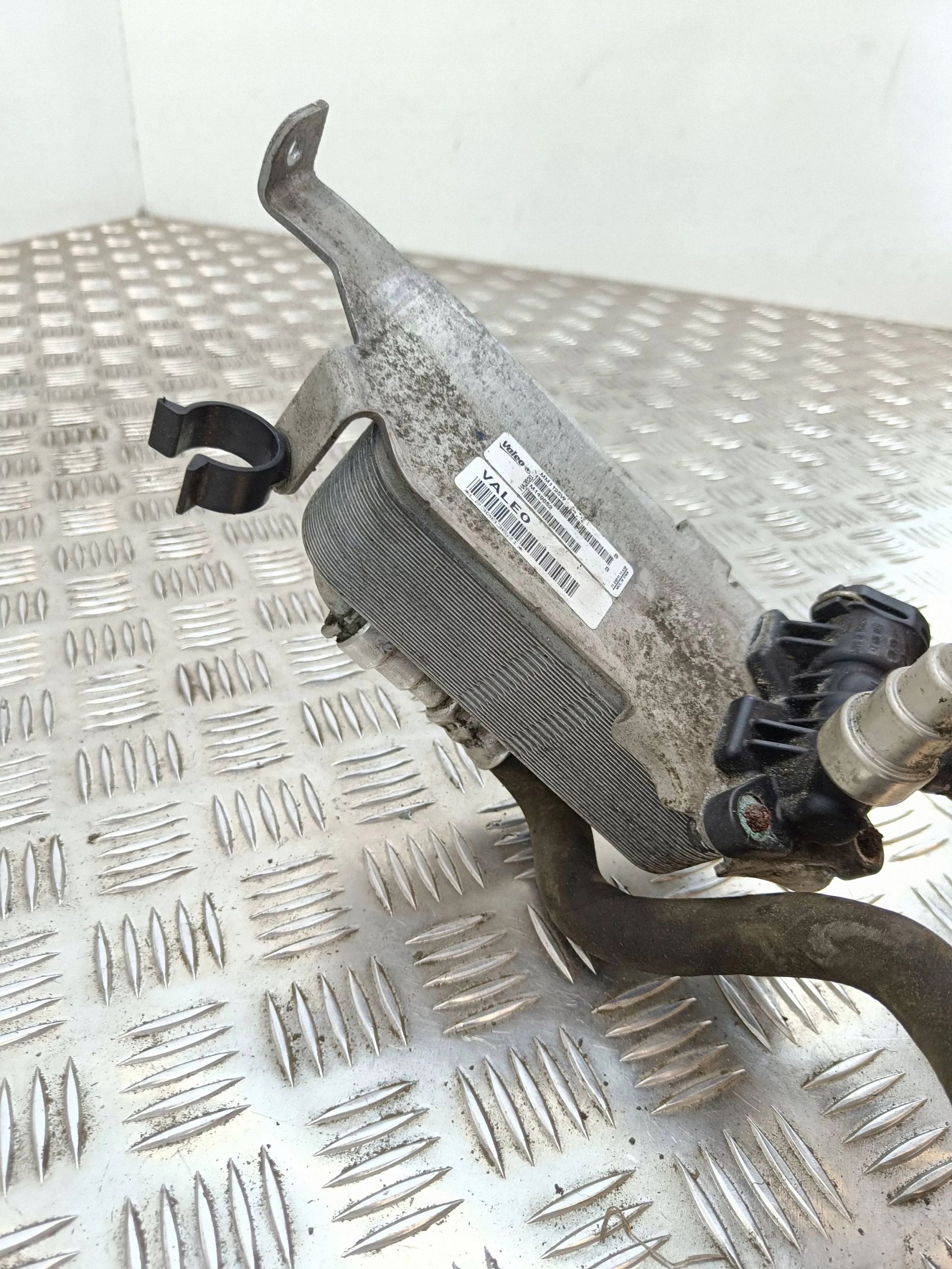 Arrefecedor óleo caixa BMW X3 F25 2011 OEM 7606093 image 6