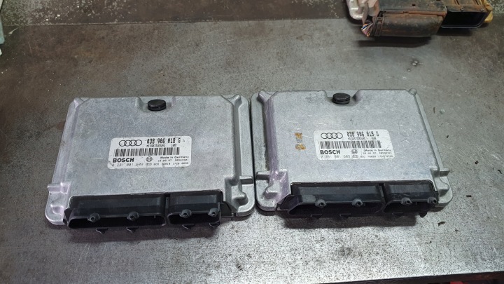 VW AUDI SEAT SKODA - COMPUTER 038906018G 0281001609