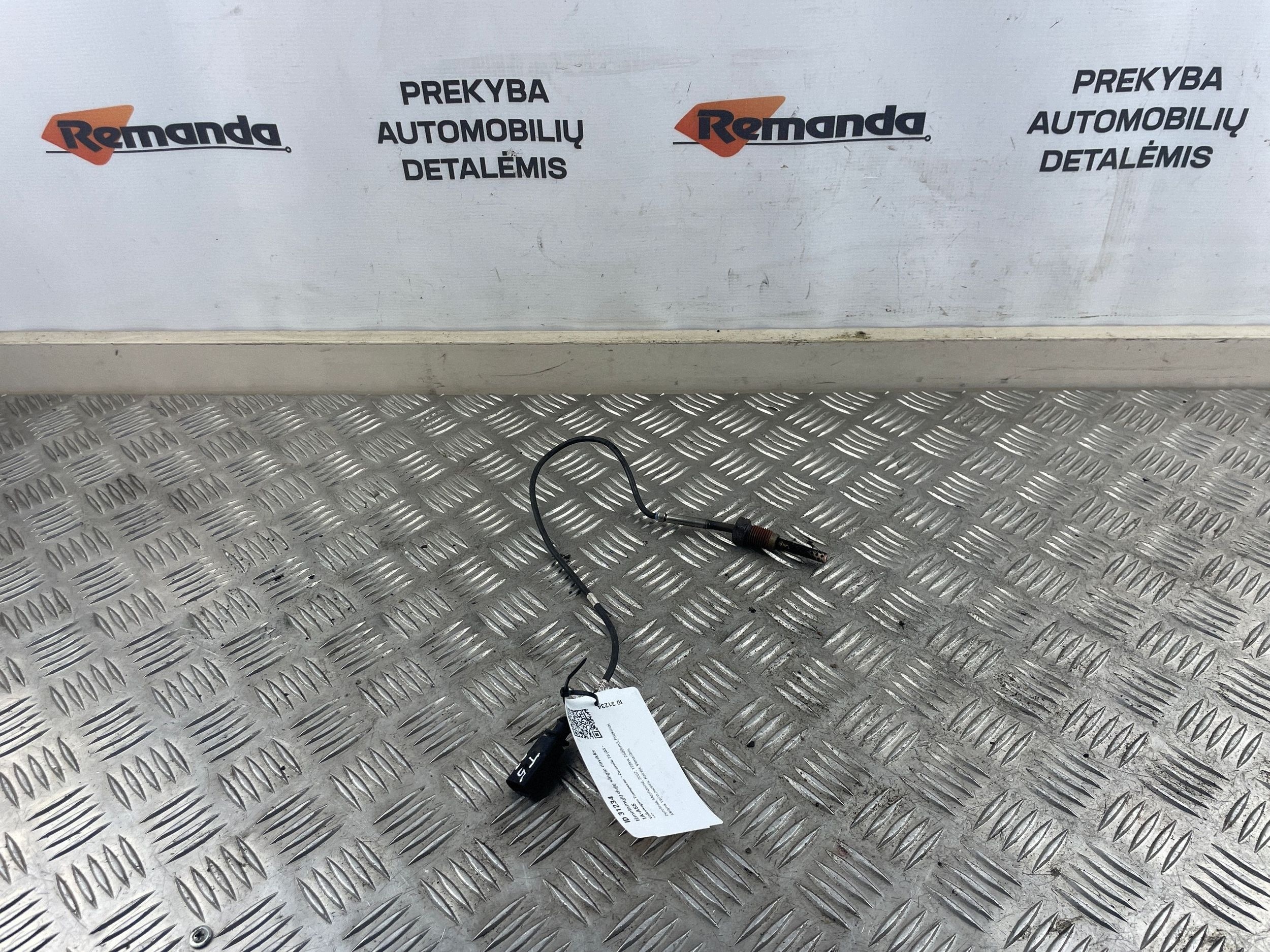 Sensor de temperatura de escape T5 2.5 TDI 070906088AC image 2