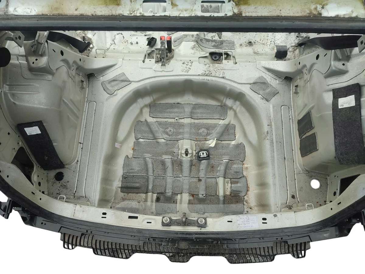 VW Golf VII Rückwand Blech LA7W gebraucht image 4