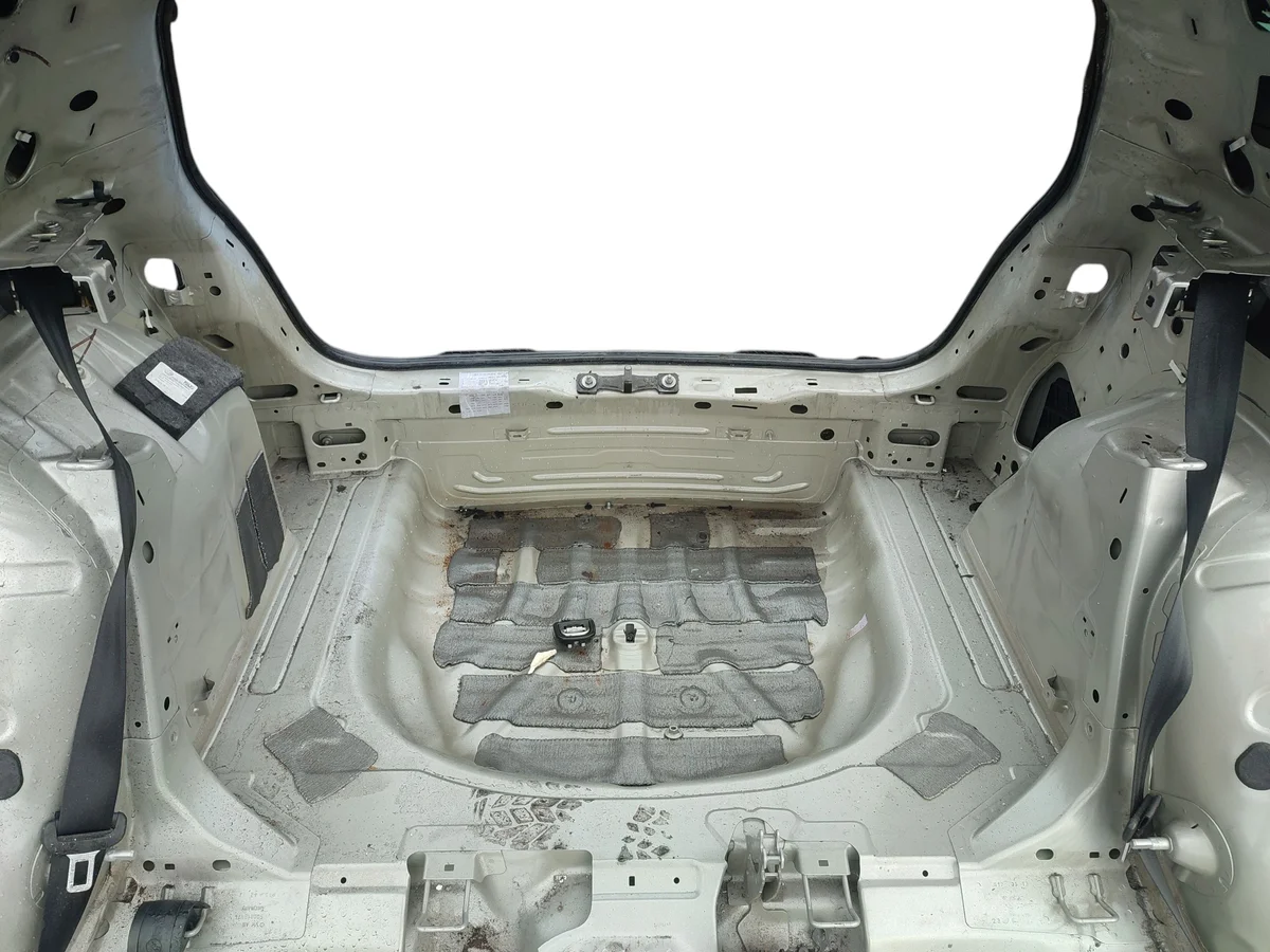 VW Golf VII Rückwand Blech LA7W gebraucht image 5