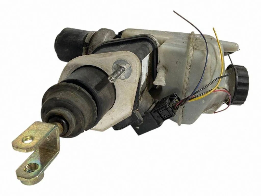 Jarru sylinteri OEM 0204221045 Mercedes-Benz E W211