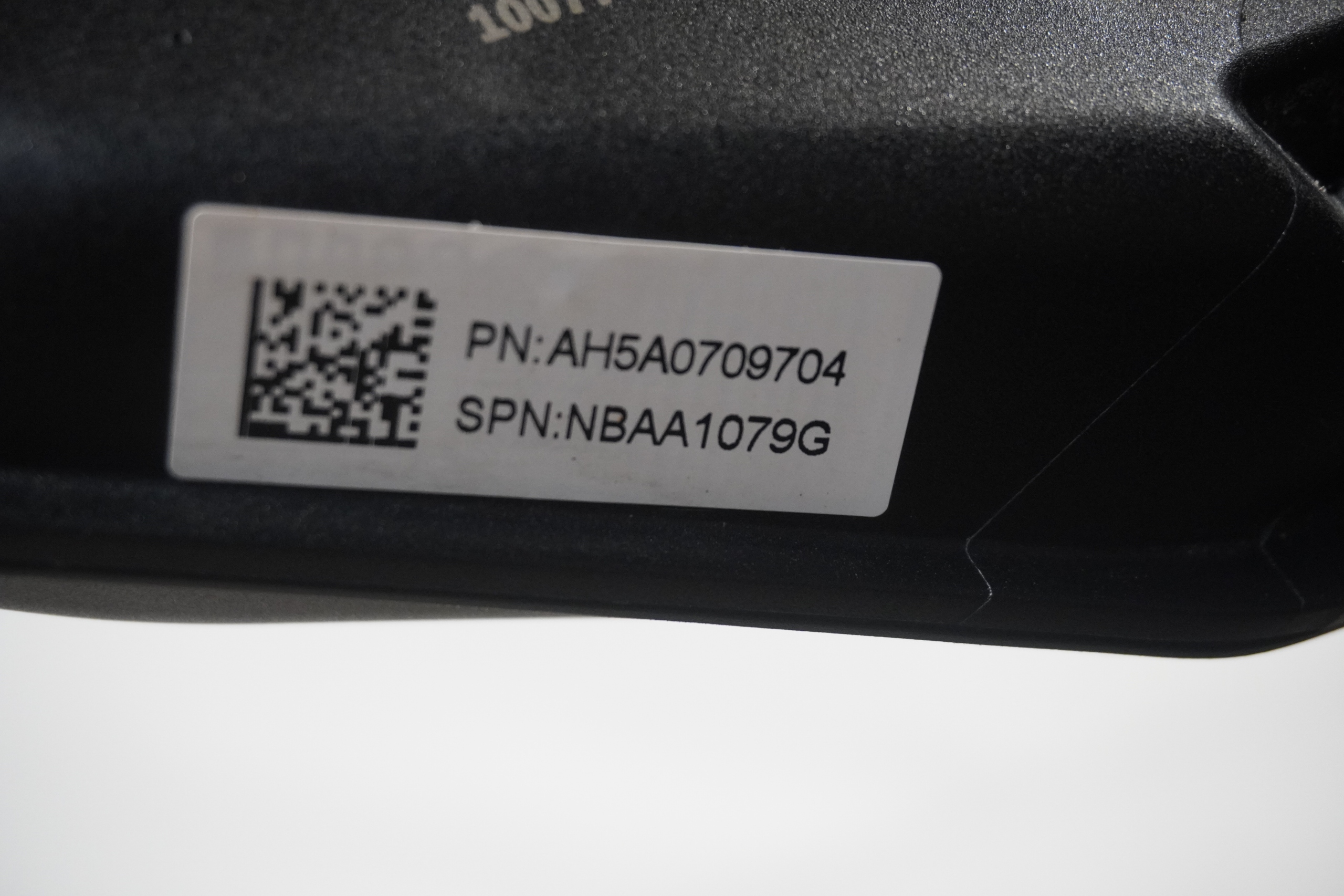 BMW 5 G60 G61 Electric Tow Hitch 5A07097 image 4