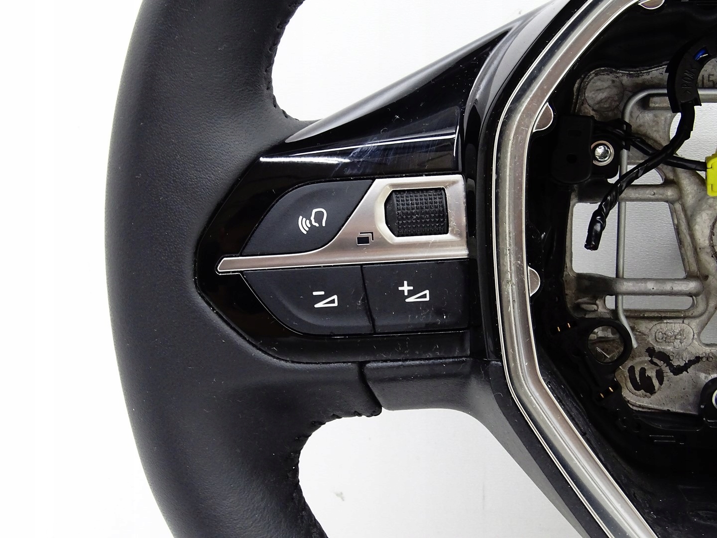 Lenkrad Leder Multifunktion Peugeot 2008 II 208 98546457ZD image 3