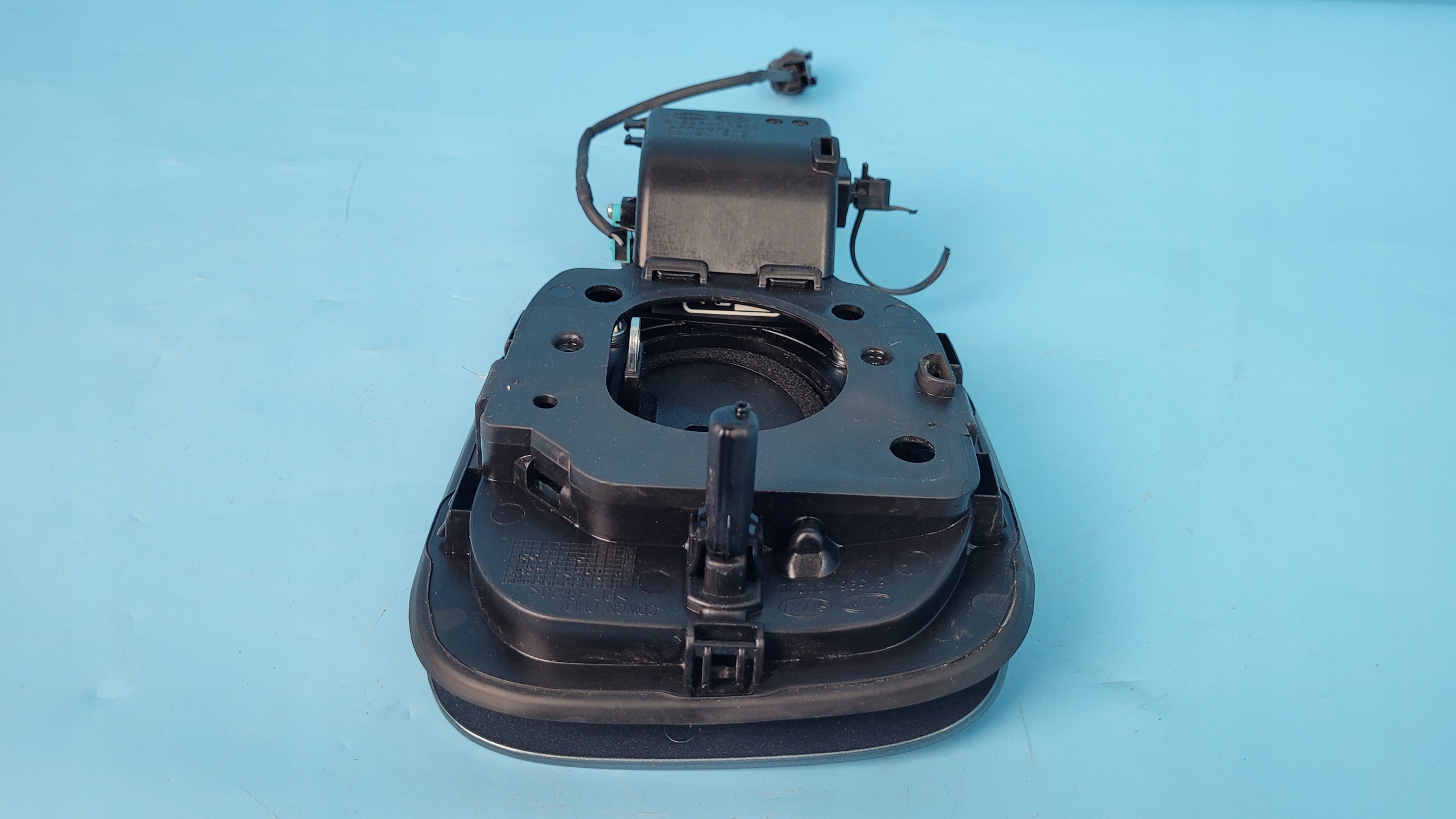 Kraftstoffklappe OEM 81595-CR200 für Kia Ceed III M-HEV image 6