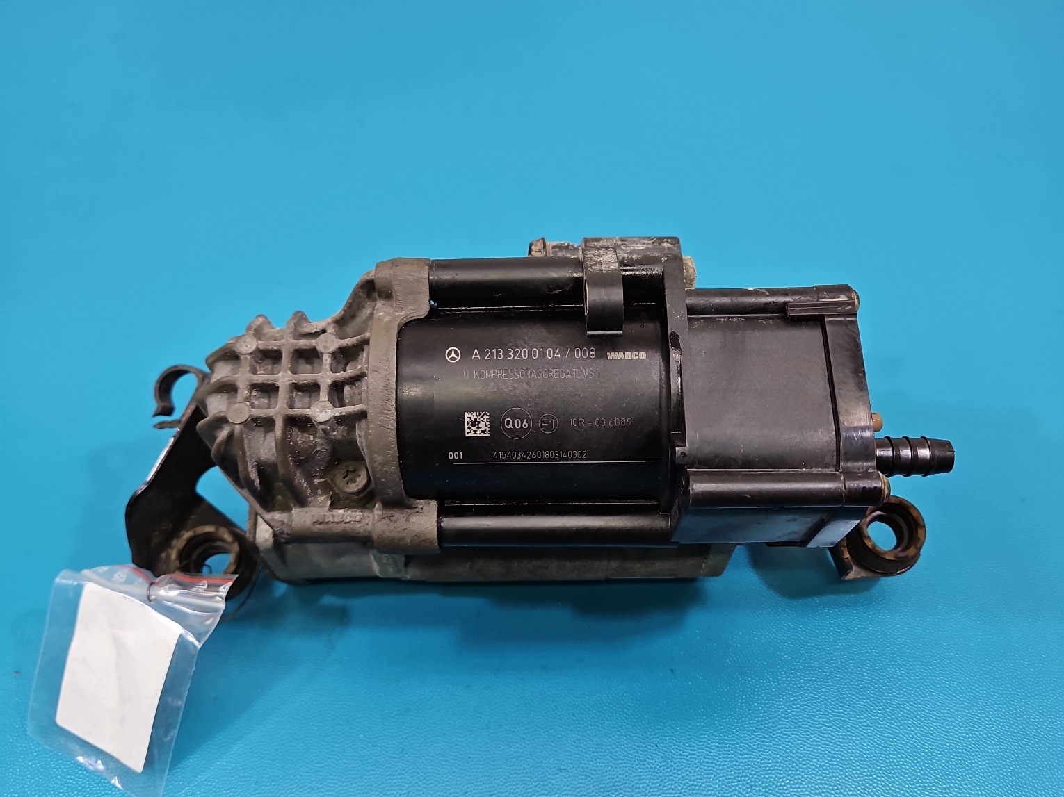 Mercedes-Benz A2133200104 Compressor de suspensão image 8
