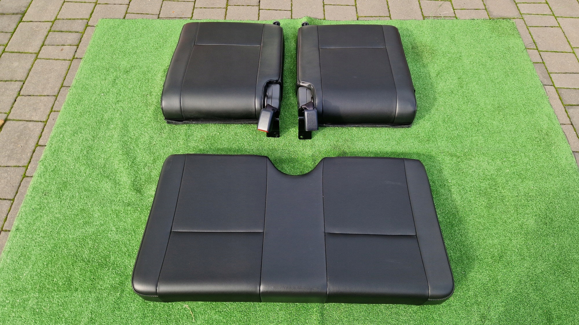Rücksitzbank Suzuki Jimny 2012R idealer Zustand Leder image 2