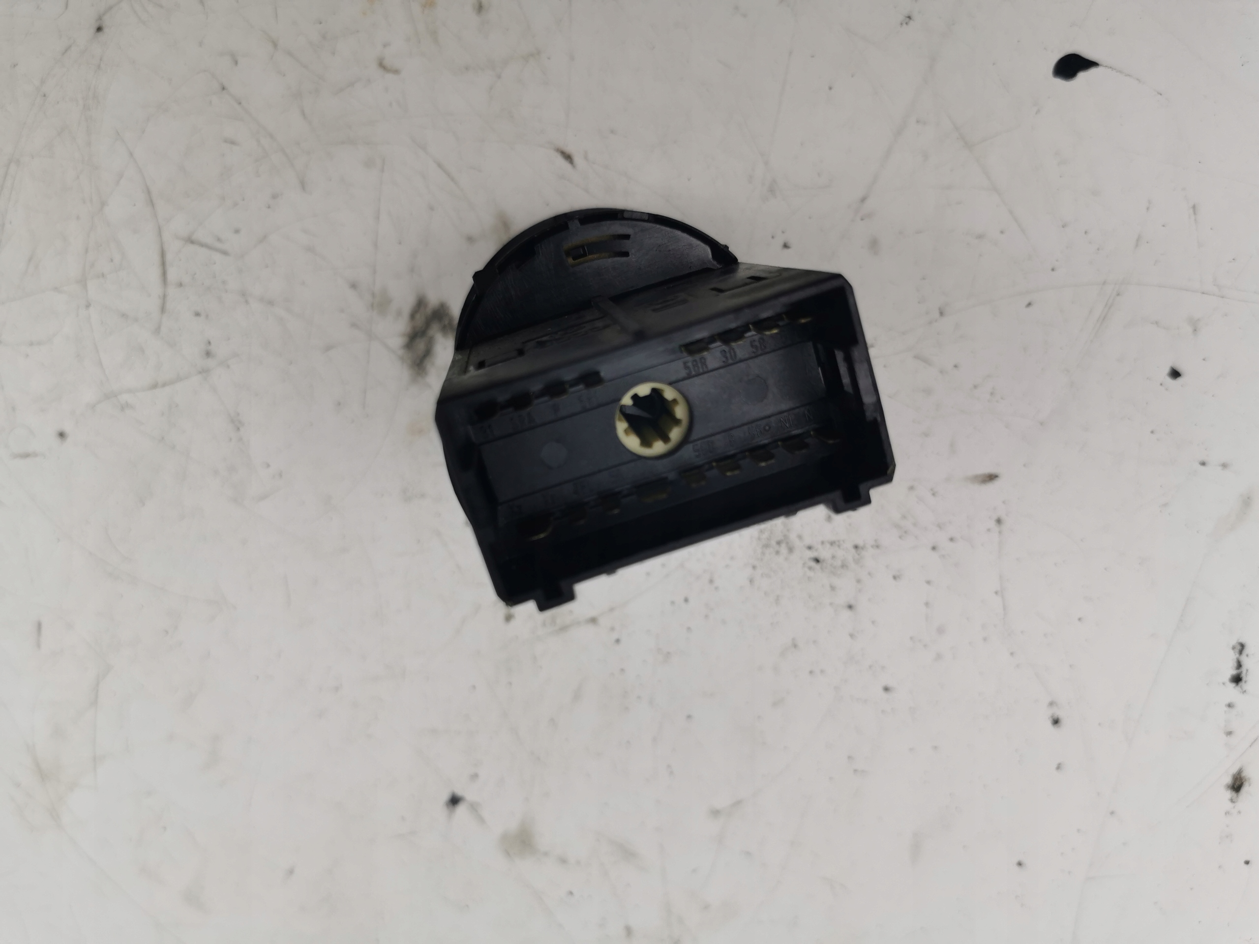 VW POLO IV 9N 1.4 Interruptor de Luz 6Q0941531B image 3