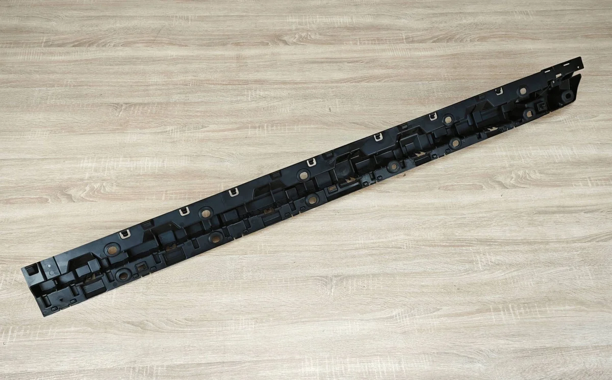 BMW X6 G06 LCI Support de bas de caisse Gauche image 5