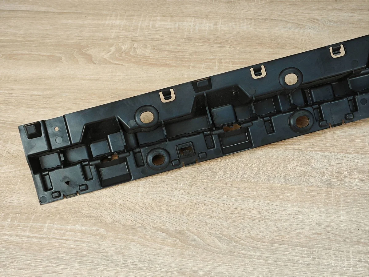 BMW X6 G06 LCI Support de bas de caisse Gauche image 6