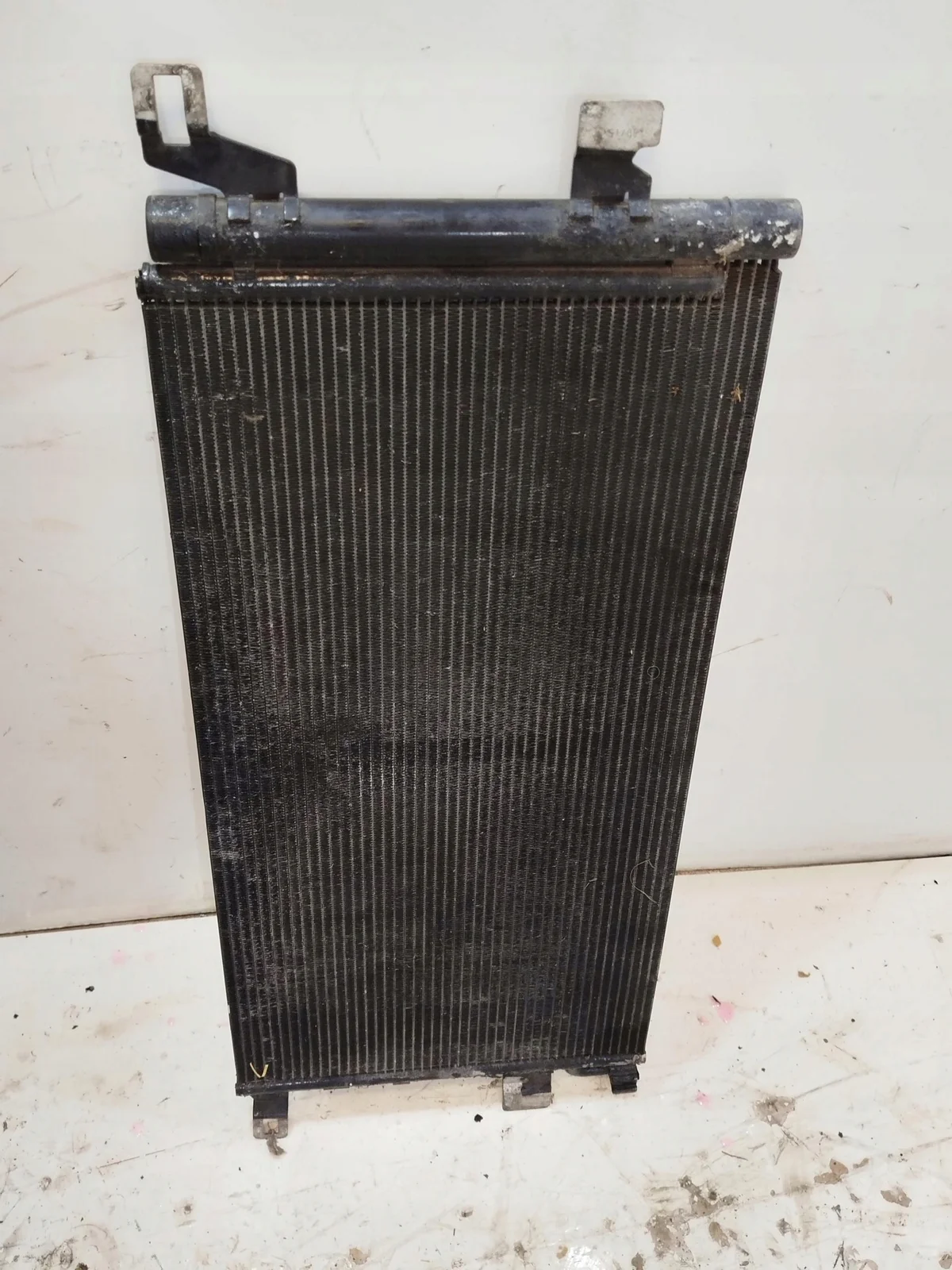 Audi A4 B9 2.0 TDI Radiateur Airco 8W0816411