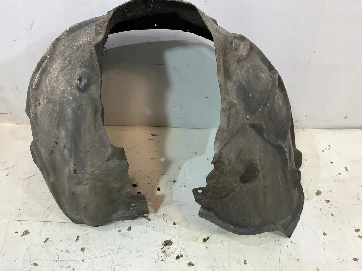 Pyöränkaari Audi A4 B9 S-line 8W0888156059RAD