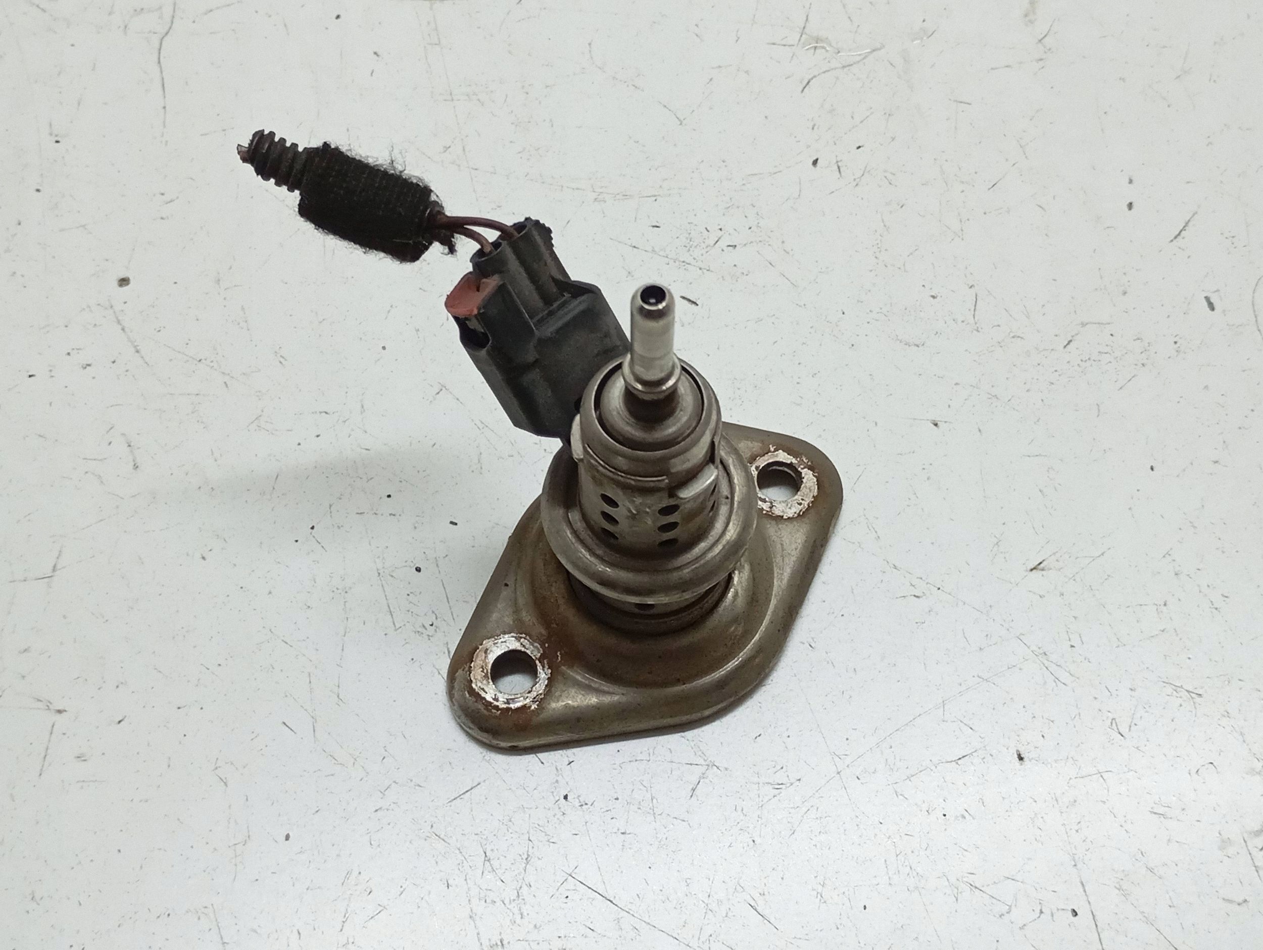 Inyector AdBlue OEM 55504439 para Opel Astra K 1.6L image 3