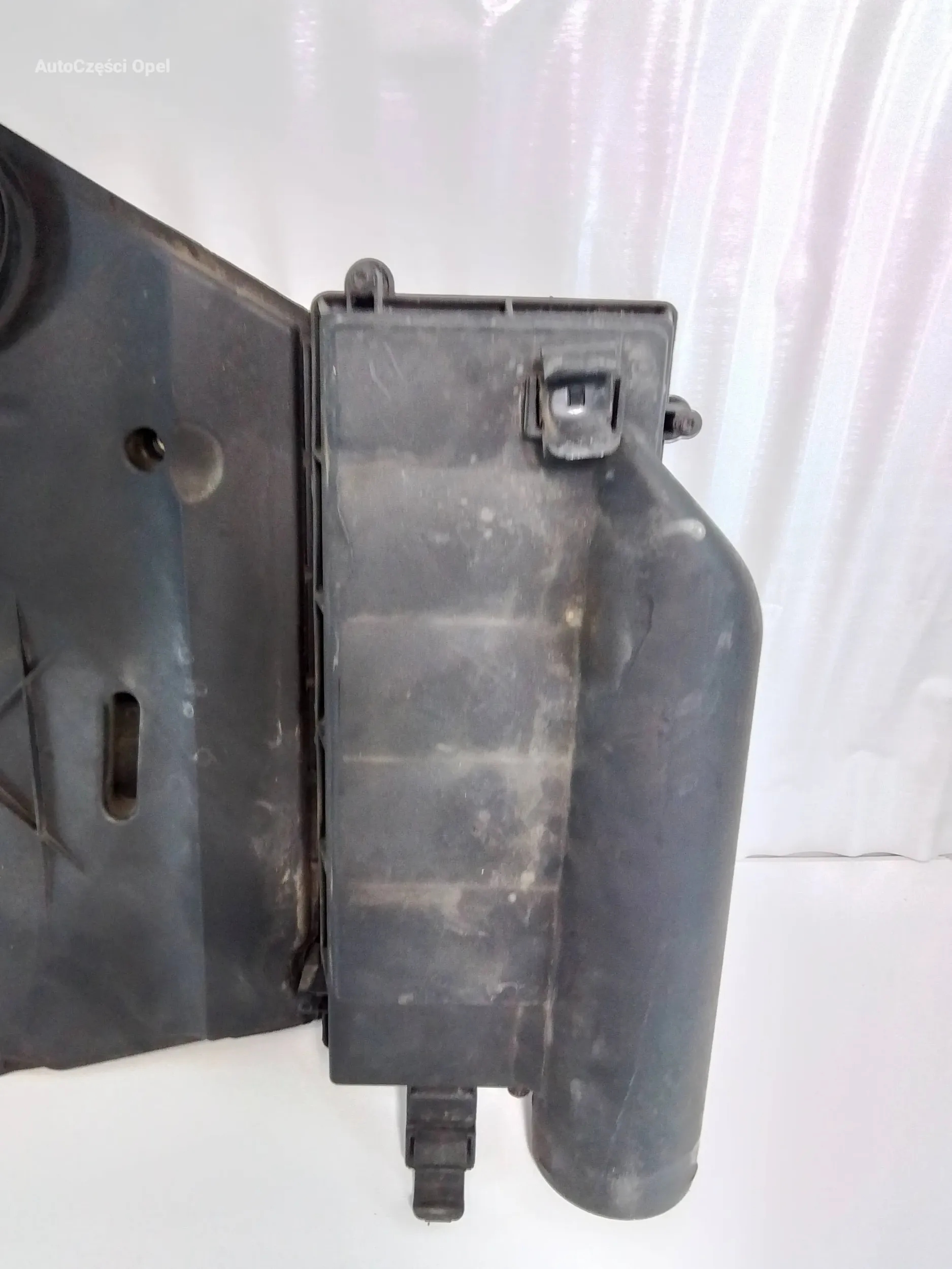 Filtro de aire Mercedes-Benz OEM A1120940004 Usado image 8