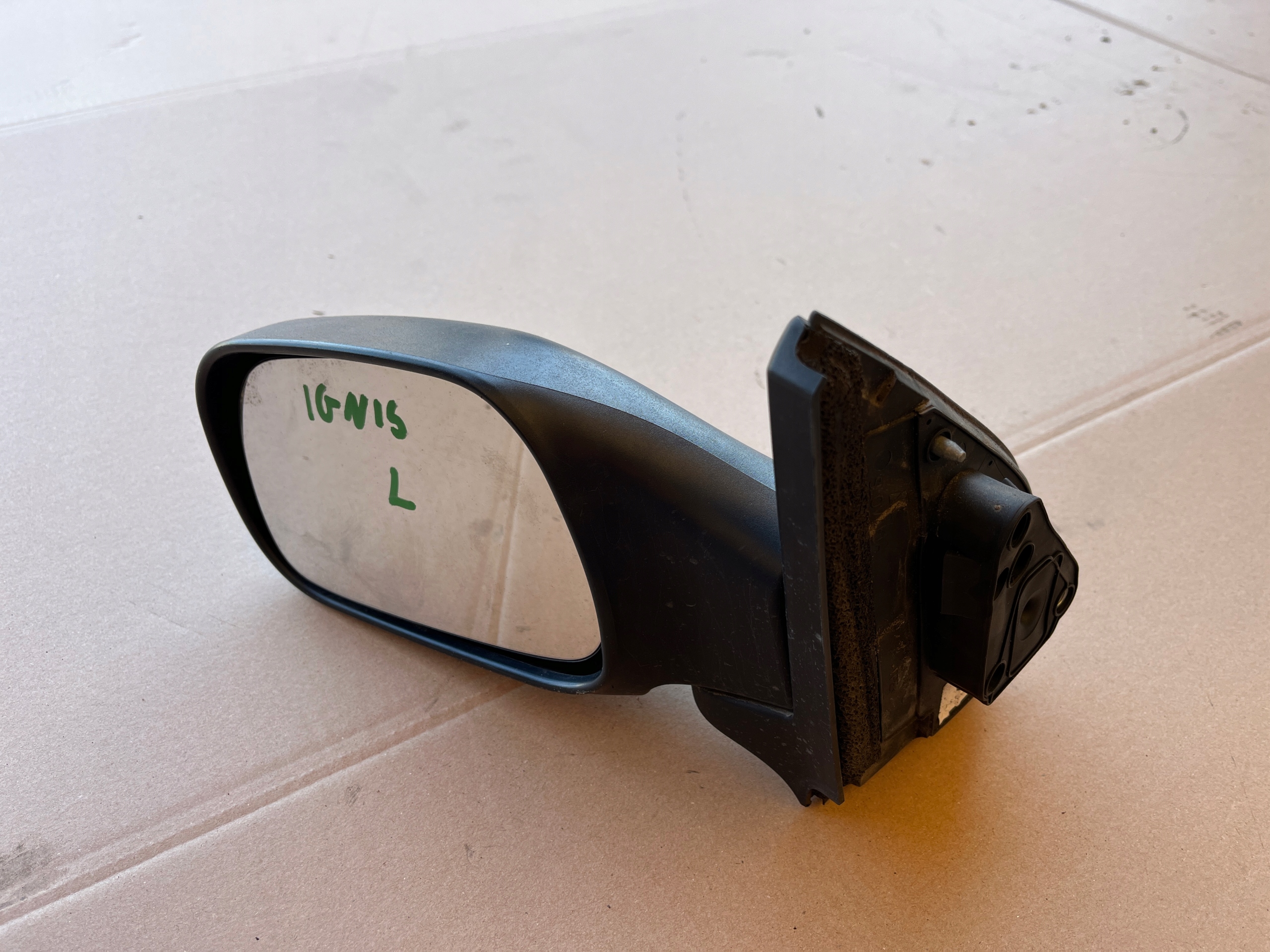 Vasen peili Suzuki Ignis II 2003-2010