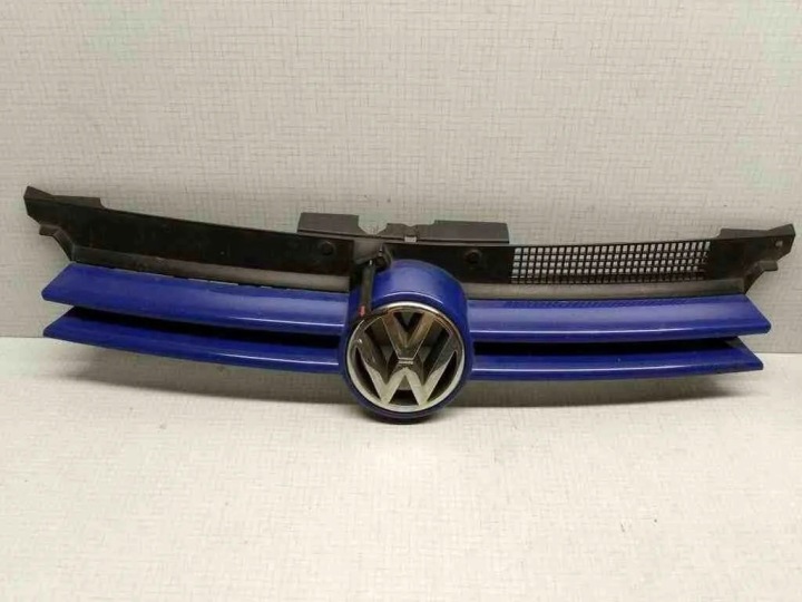 Grille VW Golf IV (1J1) 1J0853653C 1.9L diesel 81kW 2004