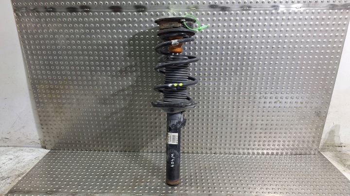 Shock Absorber Front Left Right 5Q0413023CP Golf VII Leon III A3 8V 1.6TDI