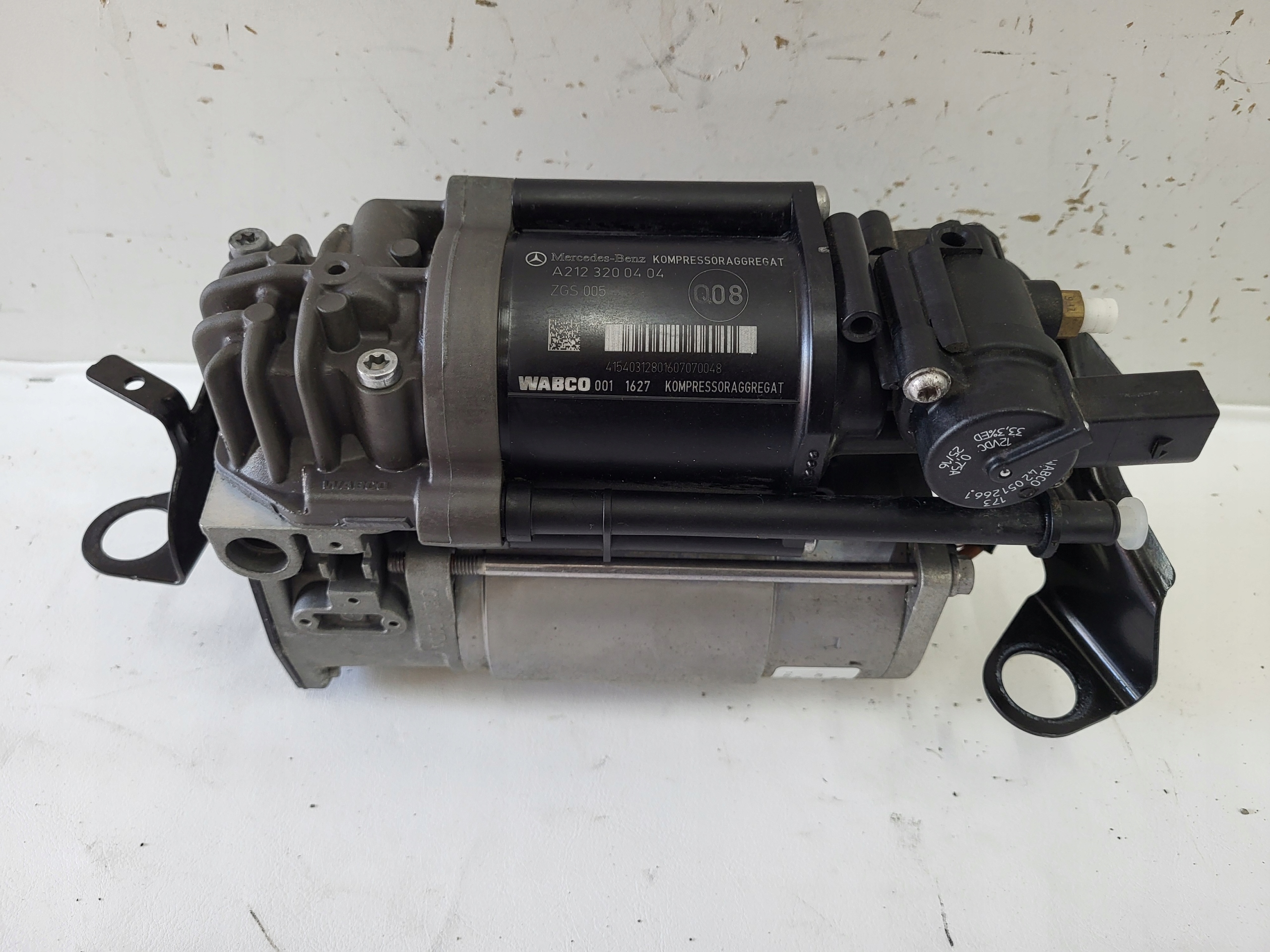 Mercedes E W212 Federungskompressor OEM A2123200404