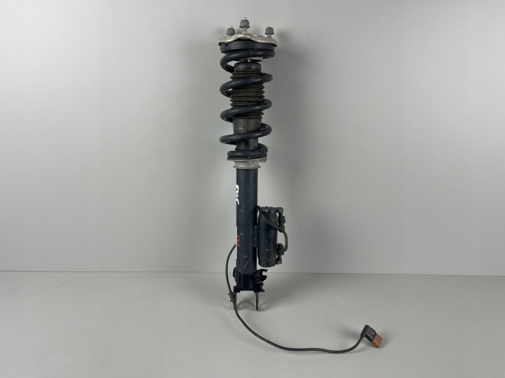 MERCEDES C63 W205 Front Right Shock Absorber A205320O800