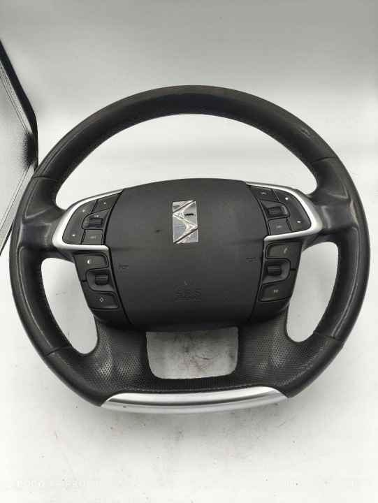 Citroen DS4 2012 steering wheel + driver airbag NMQ1560