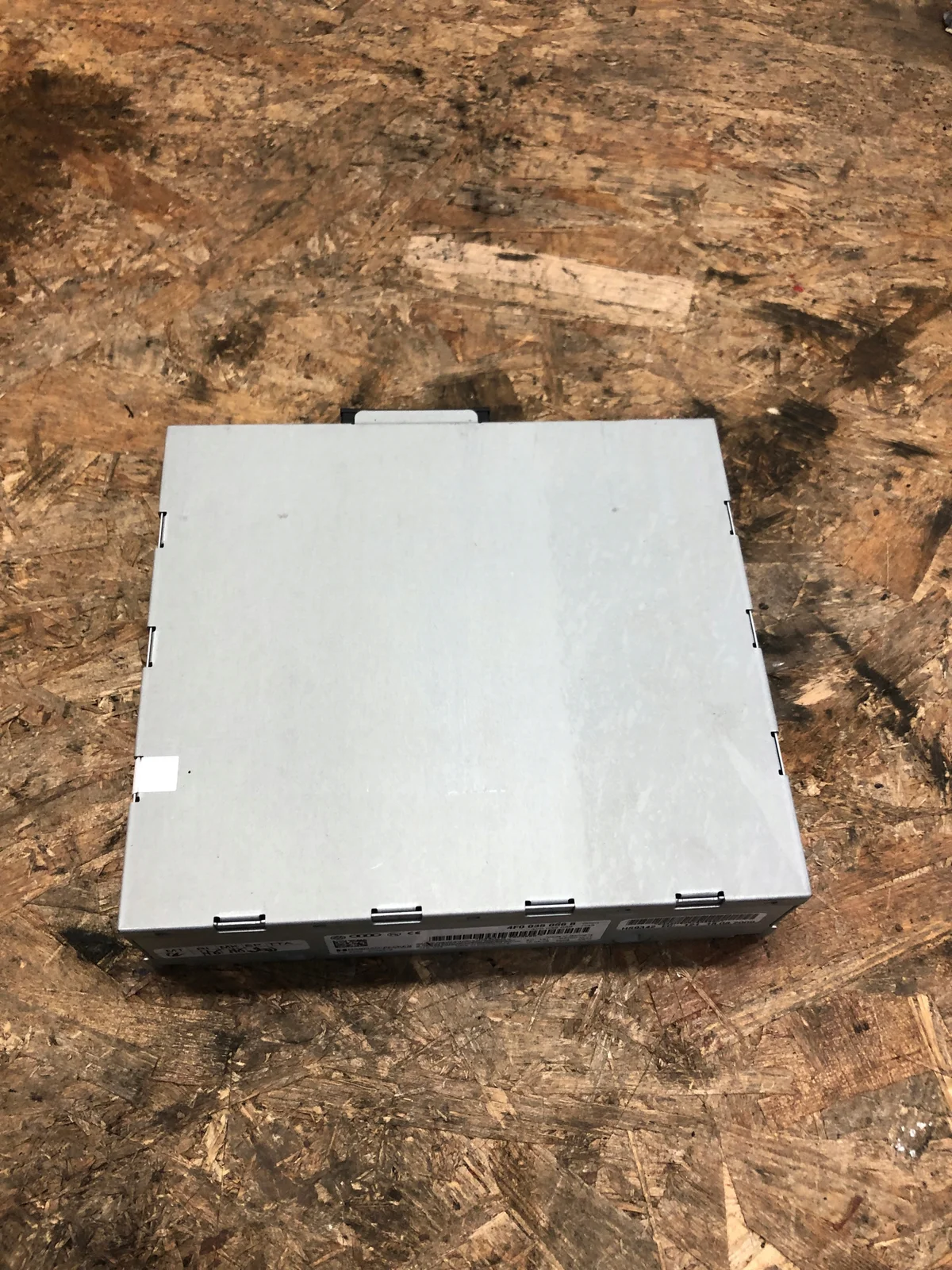Audi Módulo de Rádio 4F0035056B