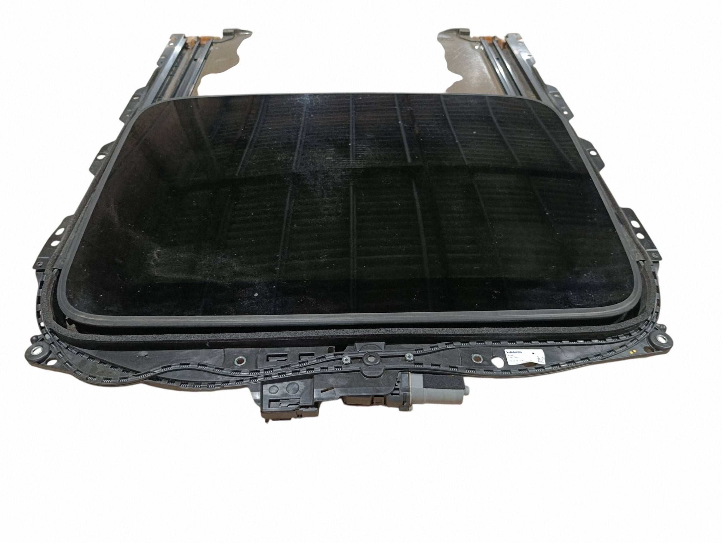 Audi A4/S4 B9 Kattoikkuna Kokonaisuus OEM 8W5877041B