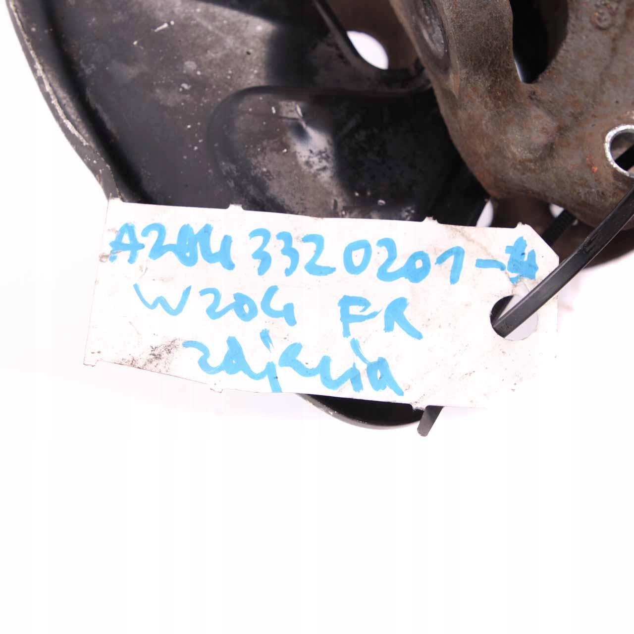 Mercedes W204/W209 Front Right Wheel Hub A2043320201