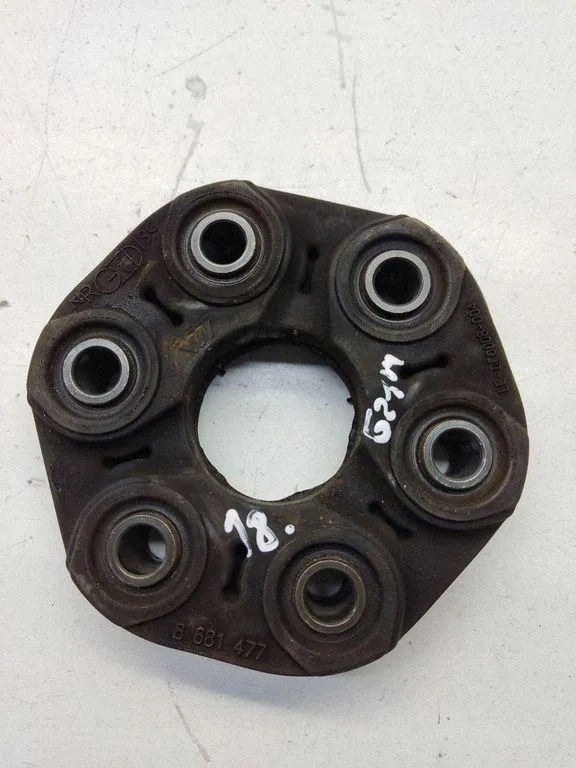 BMW 8681477 Driveshaft Coupling Rubber - Used image 3