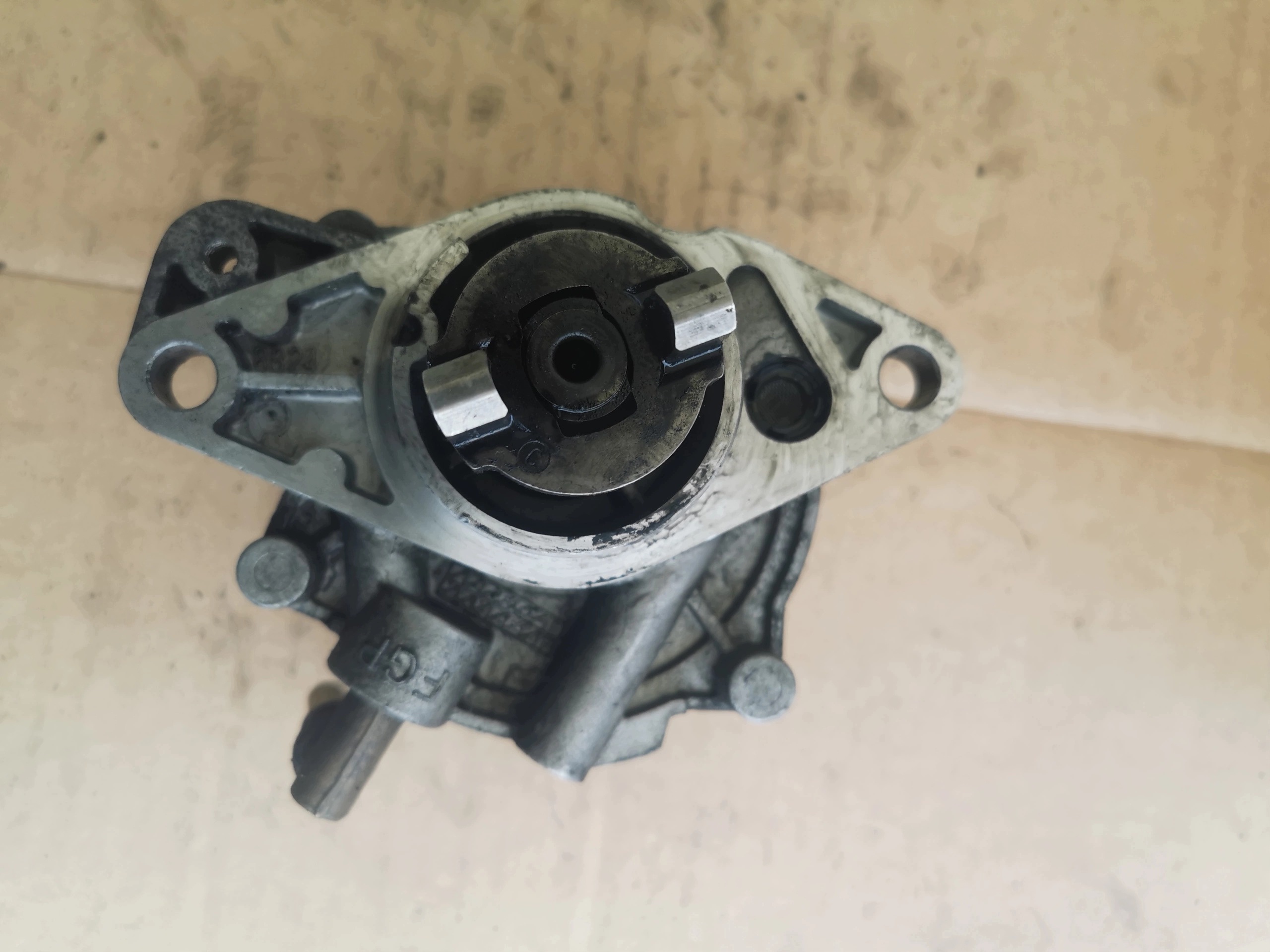 Pompe à vide Opel Corsa 1.3 CDTI Diesel 73501167 image 5