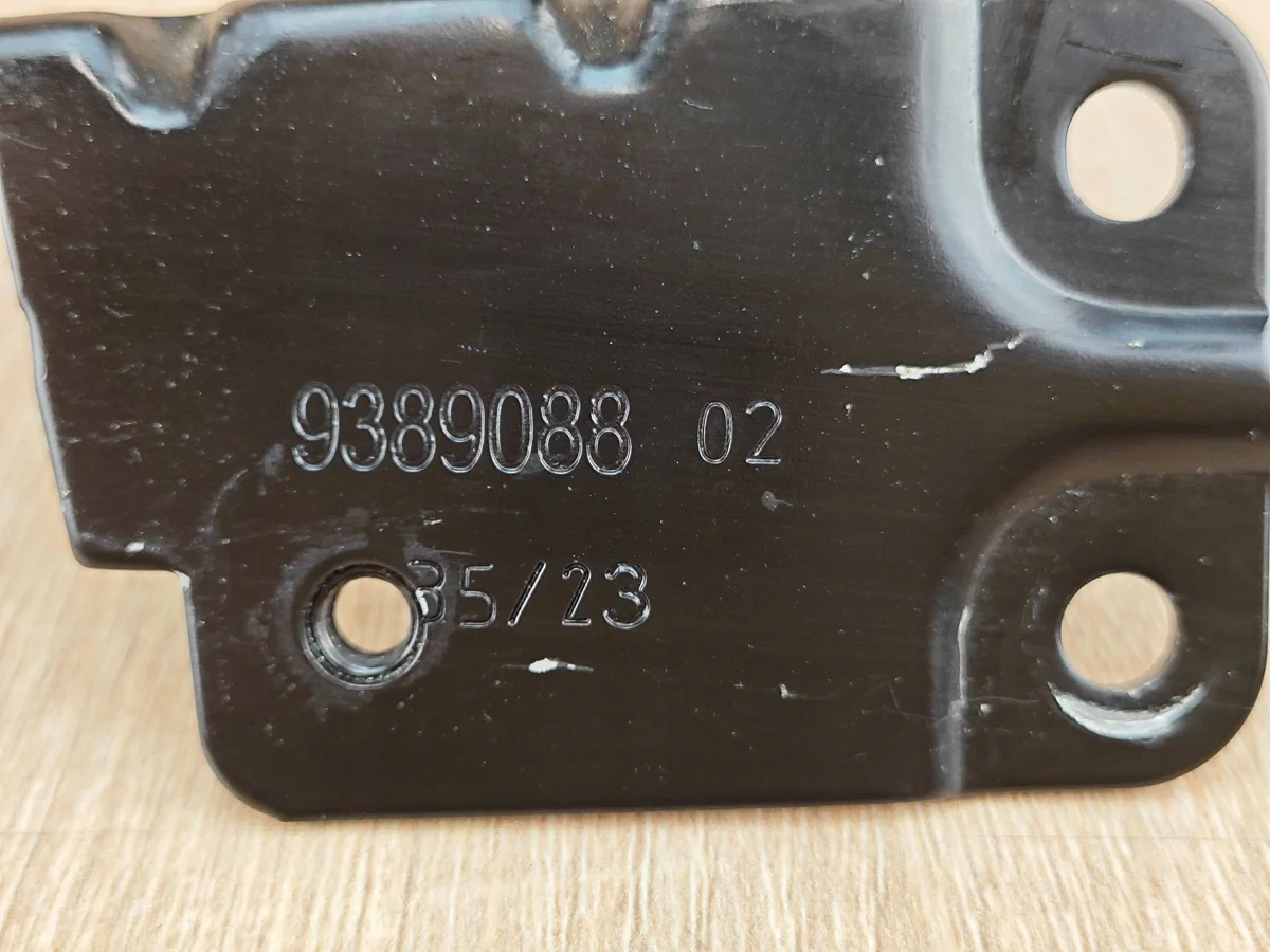 BMW X6 G06 G05 Halter Wasserpumpe 9389088 thumbnail 4