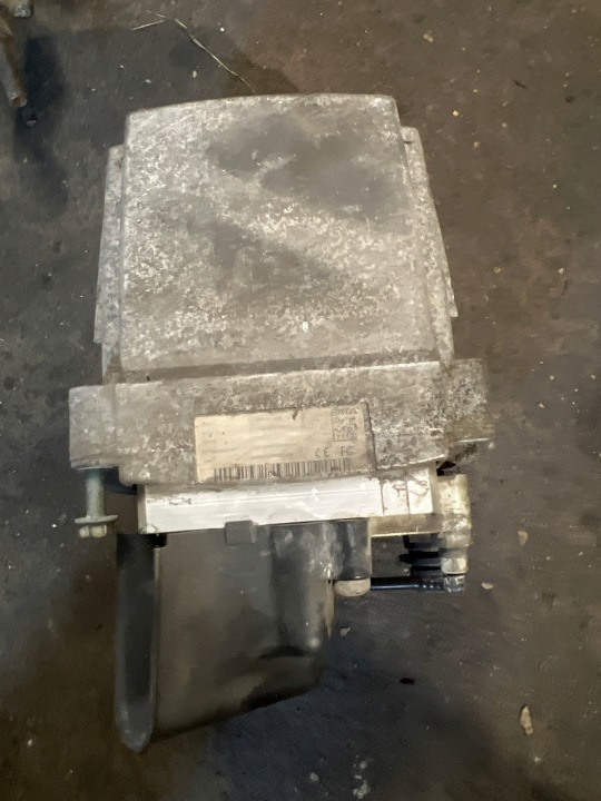 AdBlue-pumppumoduuli MAN TGX TGS R-81154036117 81.15403-6117 EMITEC