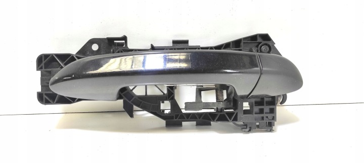Ovenkahva oikea taka LC8Z VW Passat B7 3C0837886