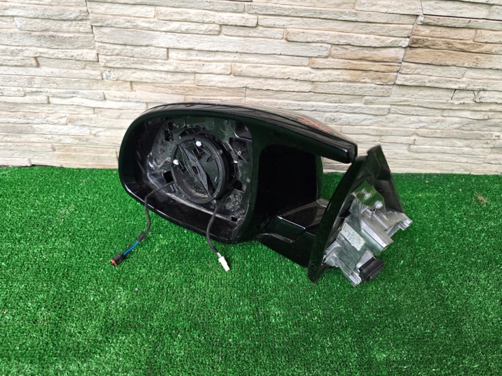 LUSTERKO BMW X3 G01 X3M F97 5 PIN KOLMIO