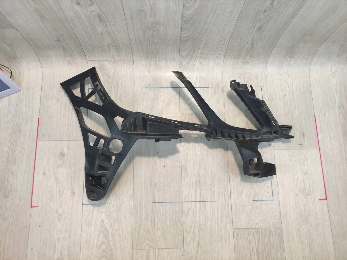 MERCEDES E-KLASSE W212 Halter Stoßstange Rechts Vorne image 3