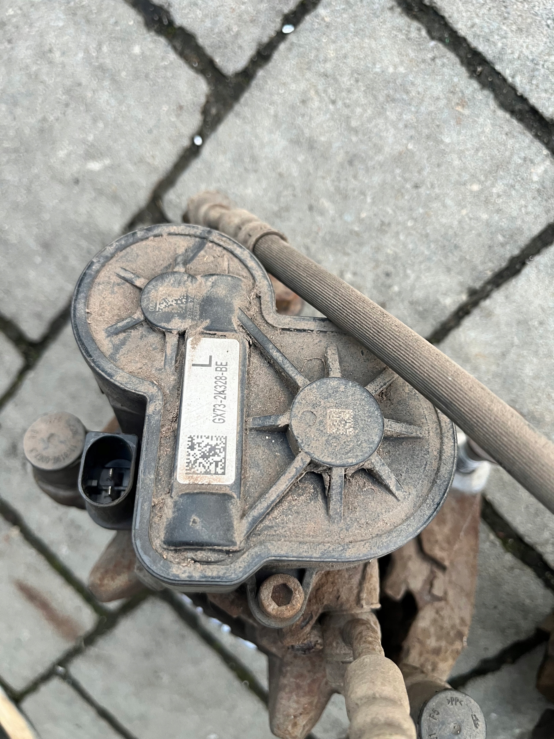 RANGE ROVER VELAR L560 Bremssattel hinten rechts image 3