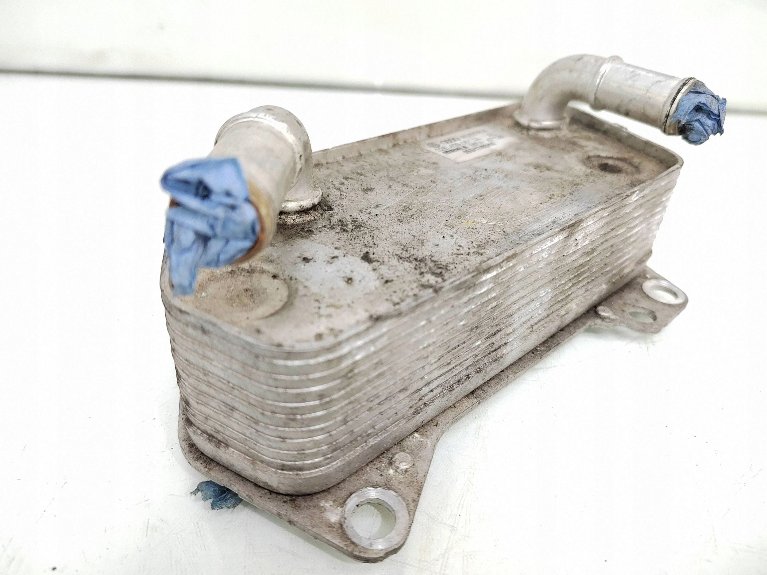 Arrefecedor óleo caixa Skoda Octavia Mk3 OEM 02E409061D image 2