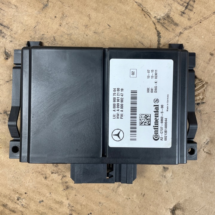 Distronic-tutkan ohjainmoduuli a0009007504 Mercedes E W212 W218 LIFT