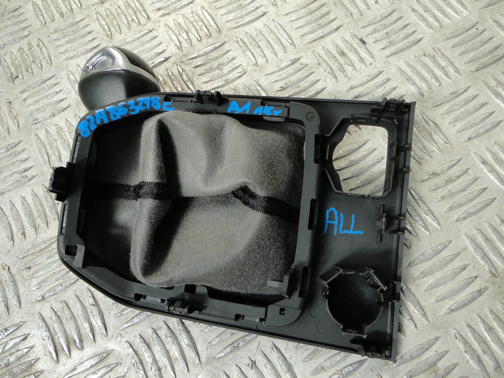 Pomo de mudanças OEM 82A863278C Couro Audi A1 82A 82B 82G image 7
