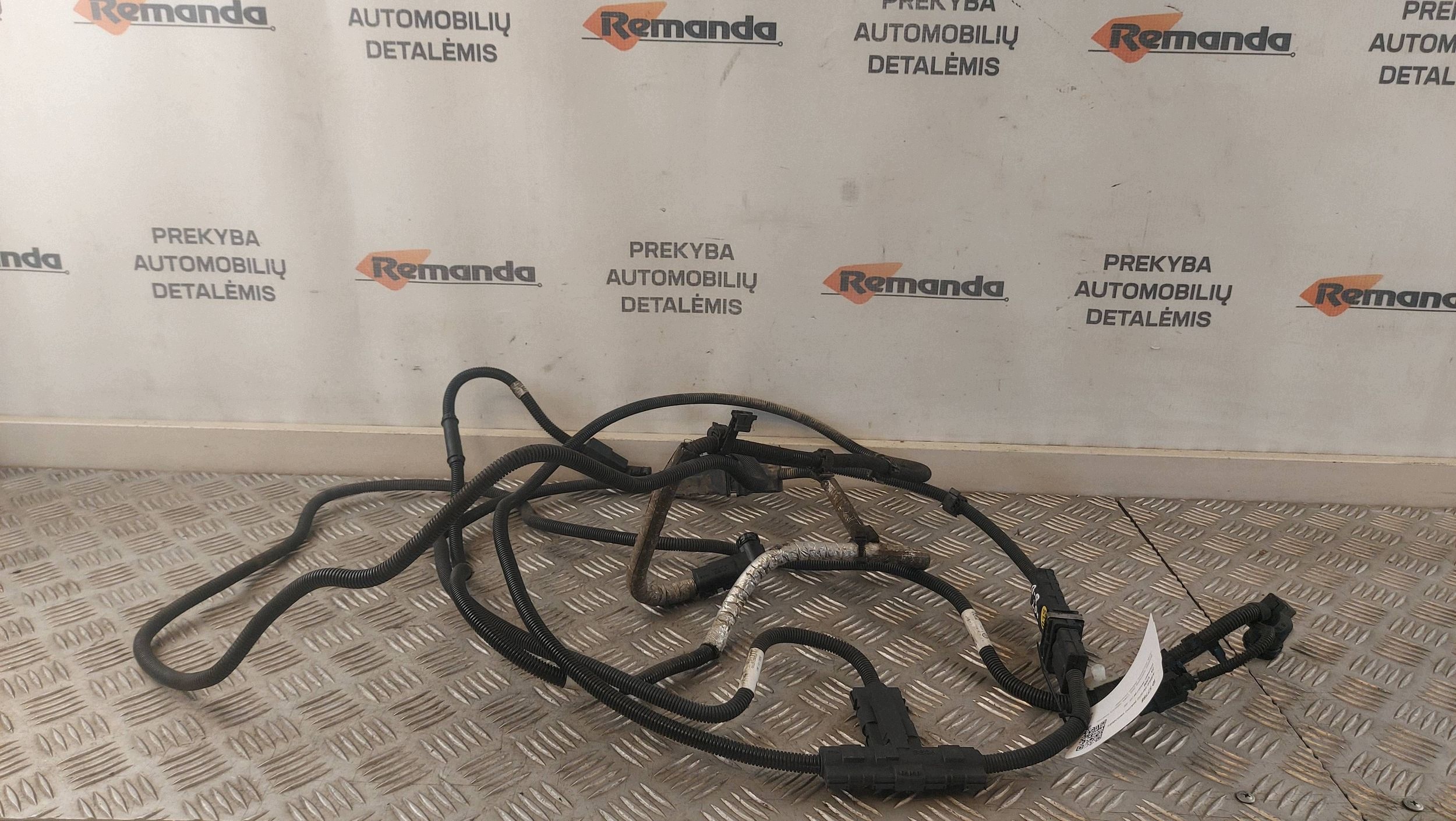 AdBlue-letku OEM 3Q0131983G VW Passat B8 2.0TDI:lle image 2