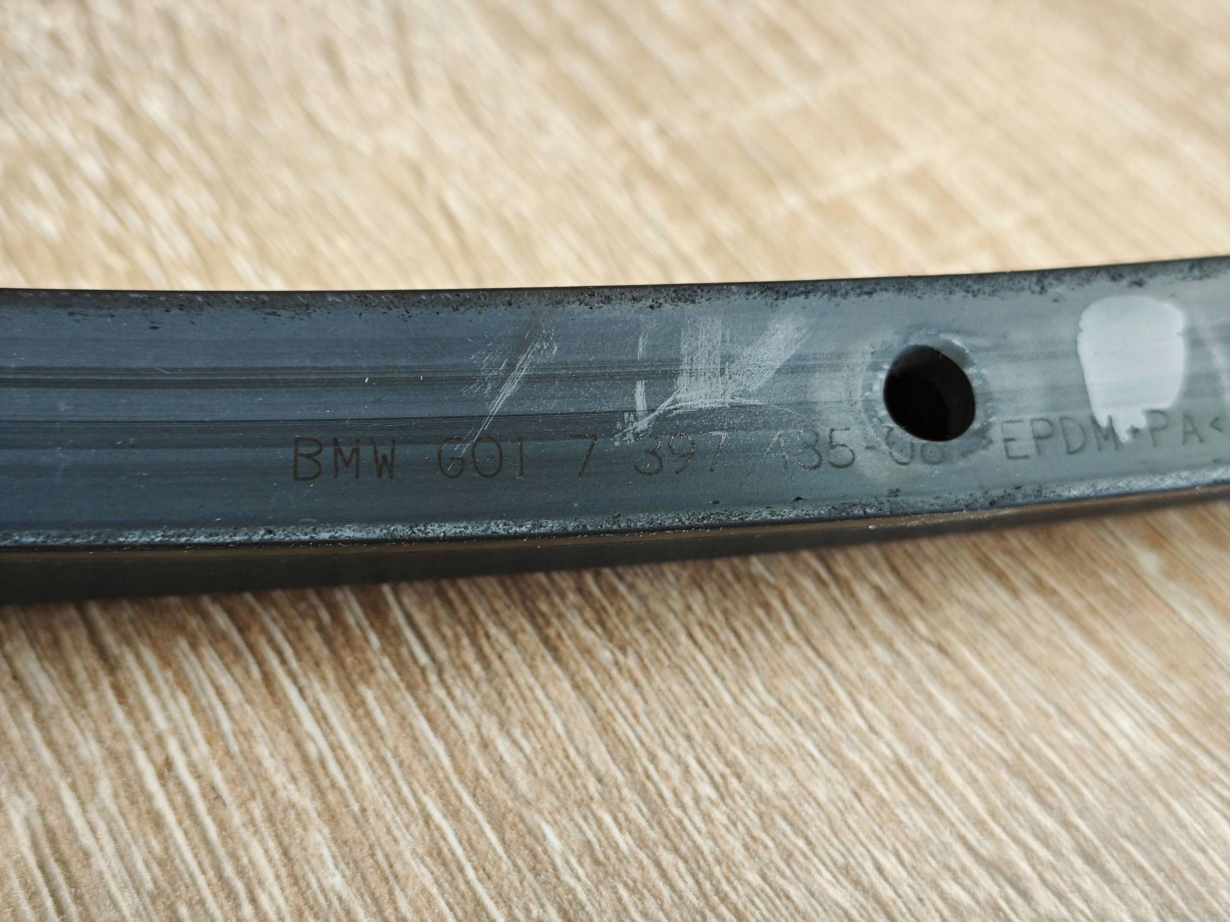 BMW X3 G01 Motorabdeckung Dichtung OEM 7397485 image 4